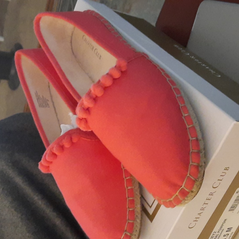 Charter Club Joeey2 Coral color pompom Espadrilles sz 8.5